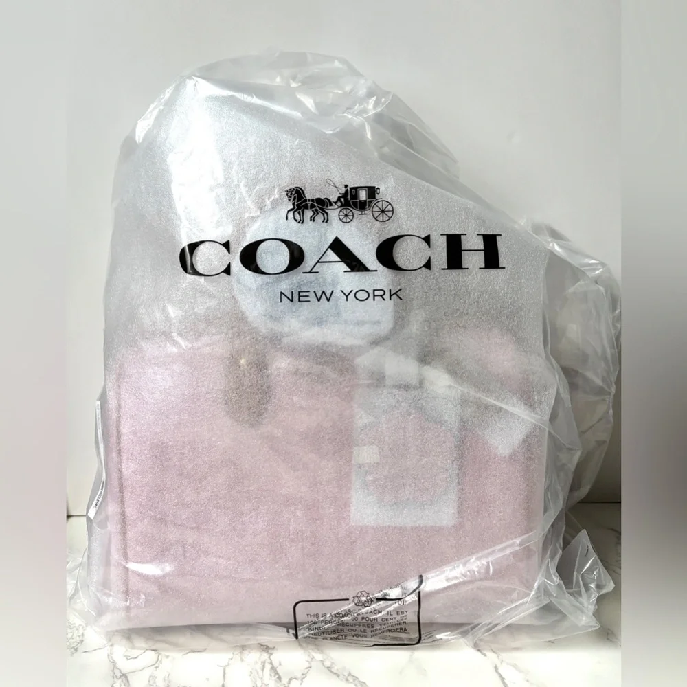 New Coach Large Rowan Powder Pink in Signature Canvas 2026 Release - Picture 5 of 15